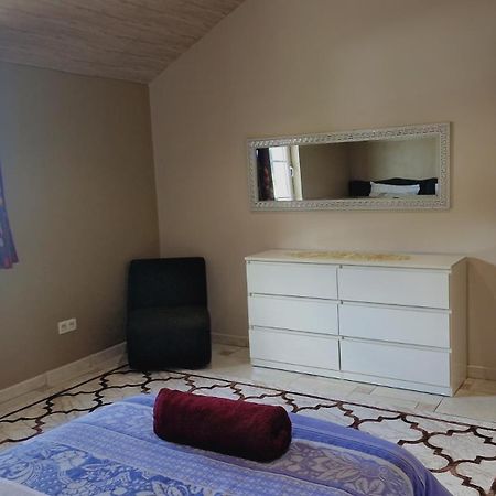 Nazareth Logement Un Magnifique Logement De Vacances Bastogne Exteriér fotografie