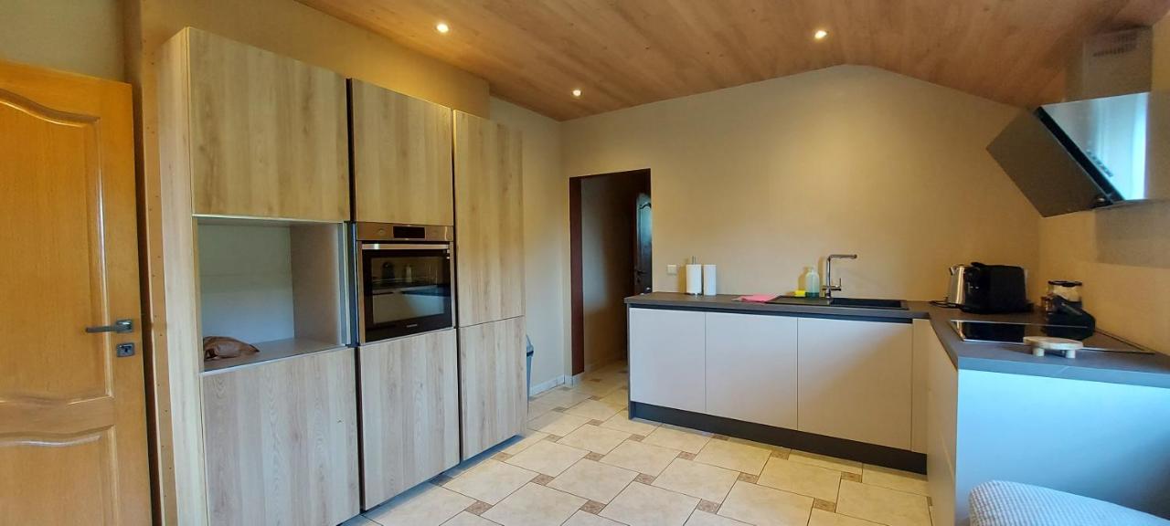 Nazareth Logement Un Magnifique Logement De Vacances Bastogne Exteriér fotografie