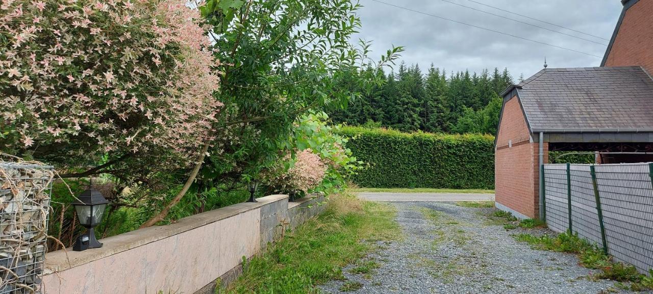 Nazareth Logement Un Magnifique Logement De Vacances Bastogne Exteriér fotografie