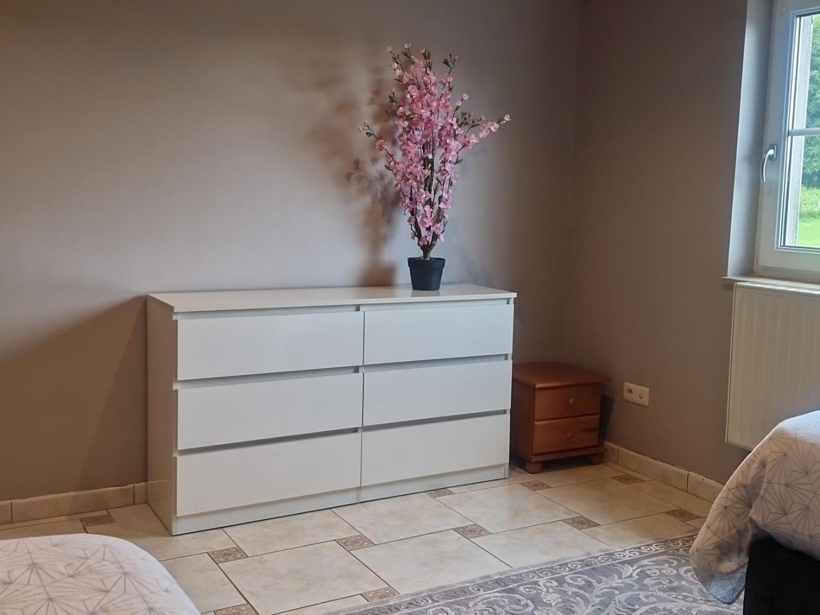 Nazareth Logement Un Magnifique Logement De Vacances Bastogne Exteriér fotografie
